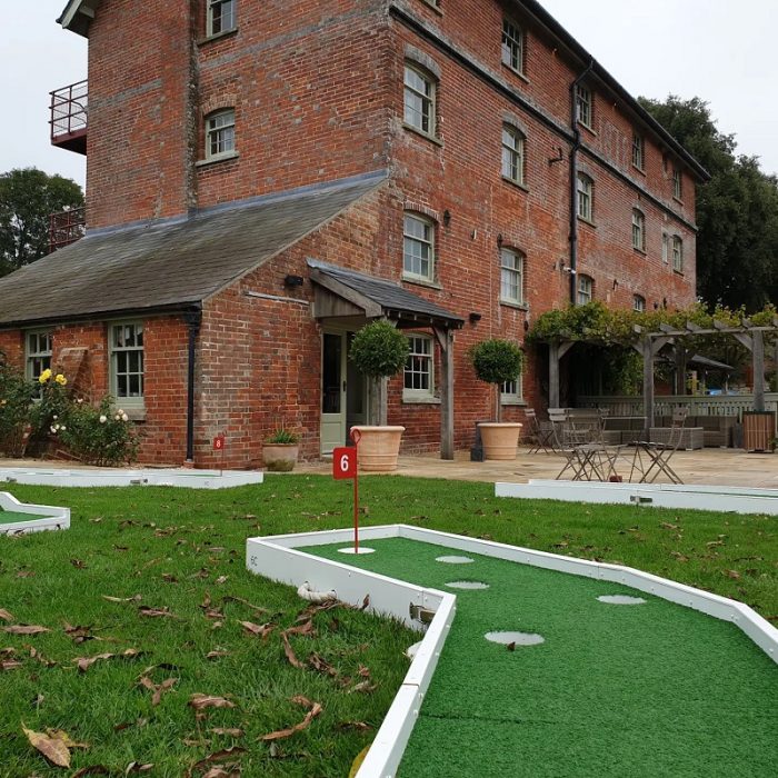 sopley mill mobile crazy golf hire